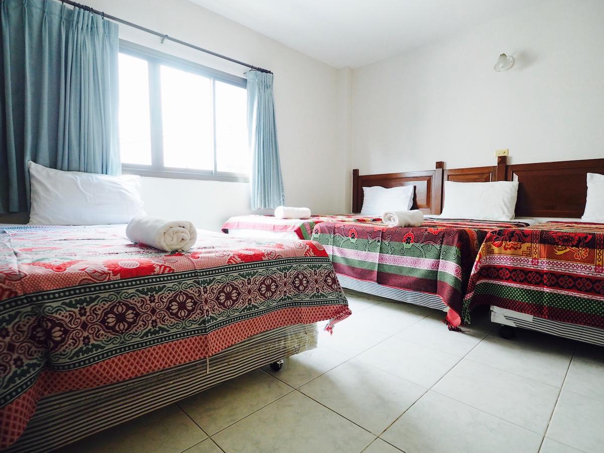 Готель Sawasdee Mansion Patong Екстер'єр фото