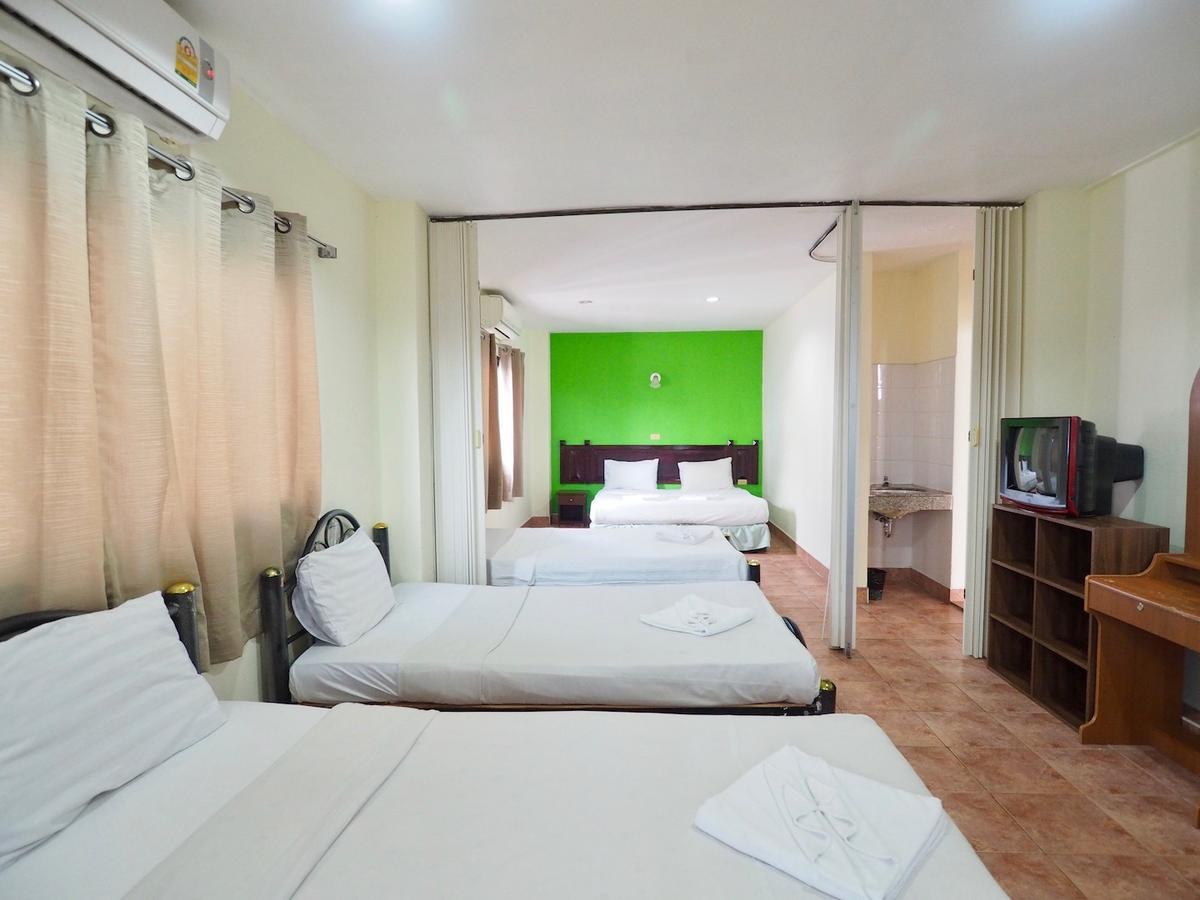 Готель Sawasdee Mansion Patong Екстер'єр фото