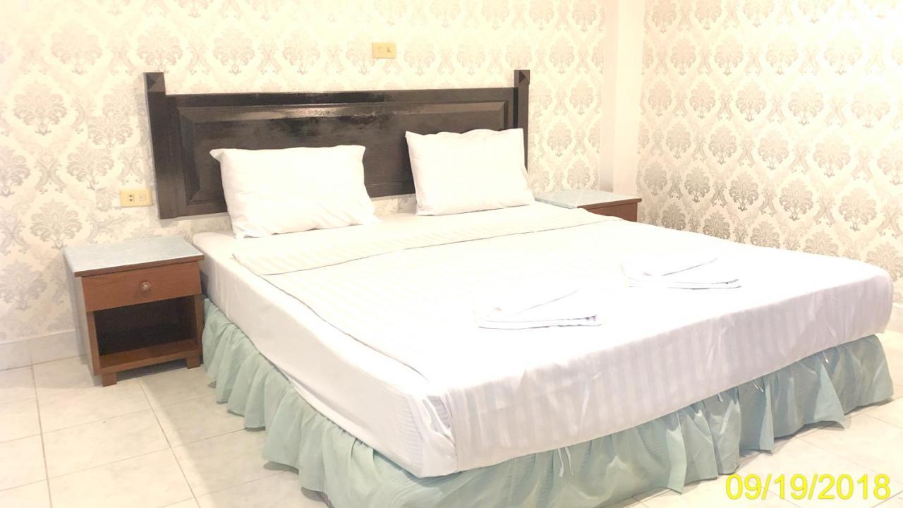 Готель Sawasdee Mansion Patong Екстер'єр фото