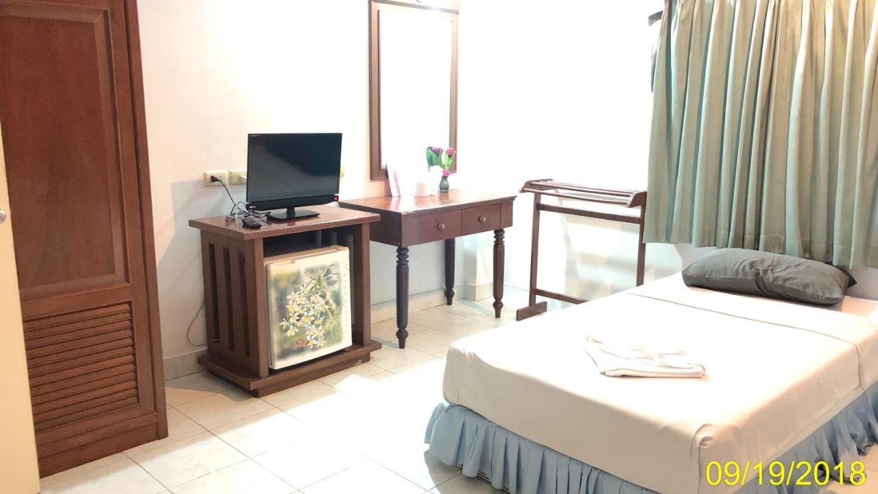 Готель Sawasdee Mansion Patong Екстер'єр фото
