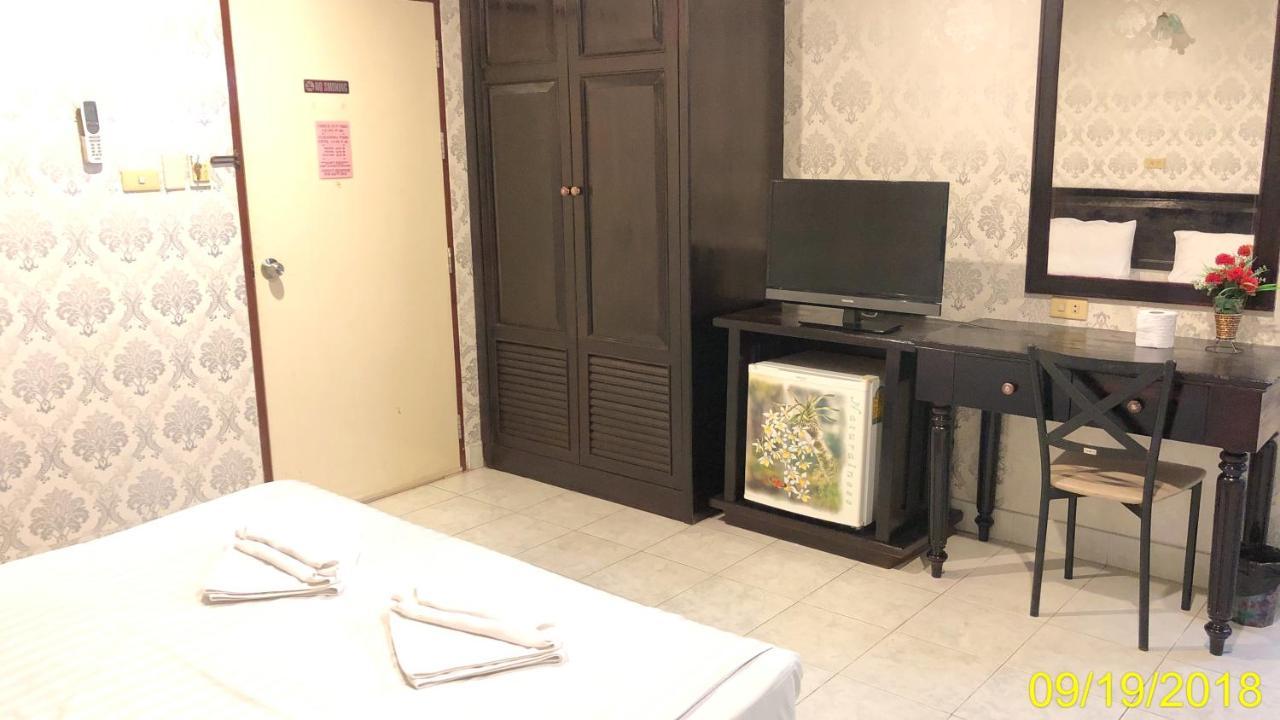 Готель Sawasdee Mansion Patong Екстер'єр фото